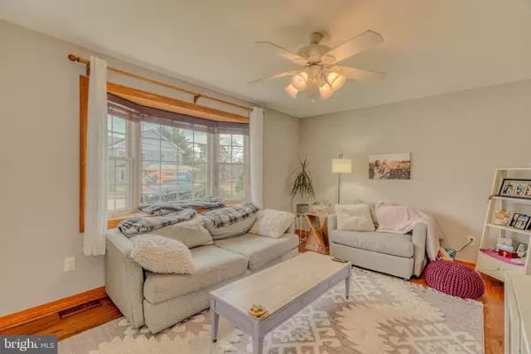 West Berlin, NJ 08091,211 THIRD AVE