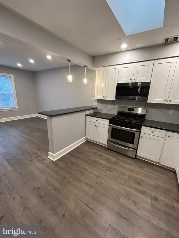 Royersford, PA 19468,336 MAIN ST #3