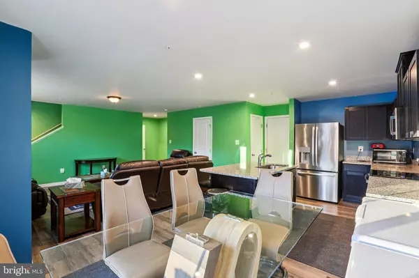 Glen Burnie, MD 21060,211 GREEN RIDGE LN