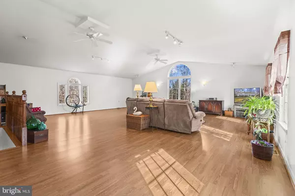 Upper Marlboro, MD 20774,213 KING JAMES RD