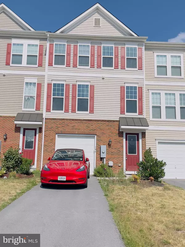 106 KELLER CT, Winchester, VA 22602