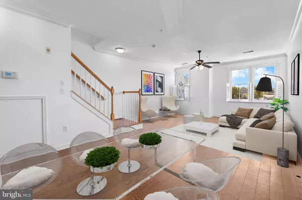 Rockville, MD 20850,302 KING FARM BLVD #30208