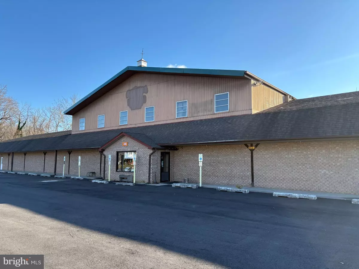 Bordentown, NJ 08505,69 ROUTE 130