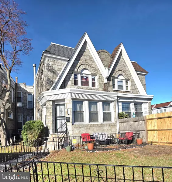 5823 UPLAND WAY, Philadelphia, PA 19131