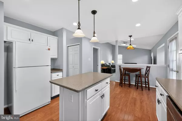 Voorhees, NJ 08043,25 COUNTRY LN