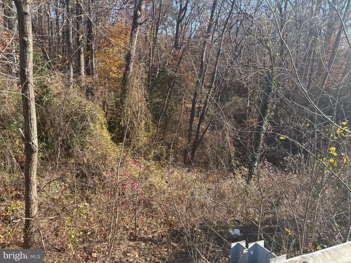 Arnold, MD 21012,981 RITCHIE HWY