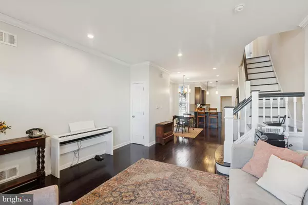 Philadelphia, PA 19143,5134 CEDAR