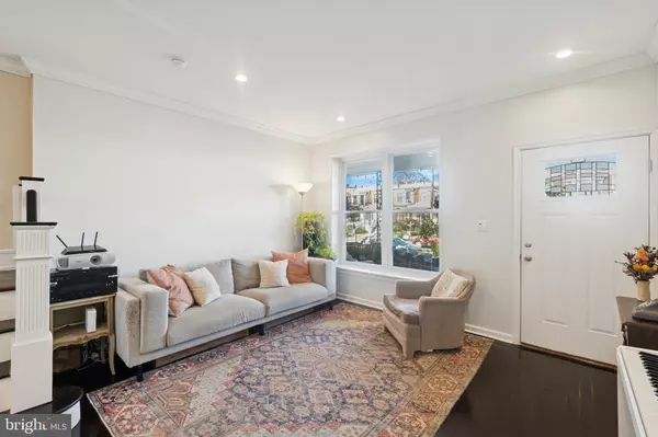 Philadelphia, PA 19143,5134 CEDAR