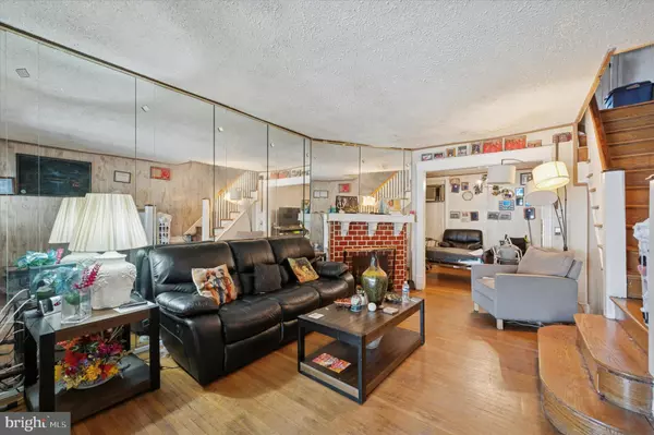 Philadelphia, PA 19141,1123 WINDRIM AVE