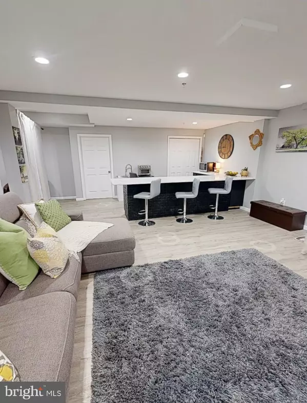 Bowie, MD 20720,12902 CRICKMORE TRCE #BASEMENT ONLY