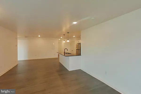 Philadelphia, PA 19128,6618 RIDGE AVE. #307