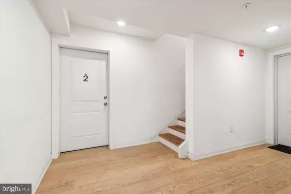 Philadelphia, PA 19130,1716 CAMBRIDGE ST #2