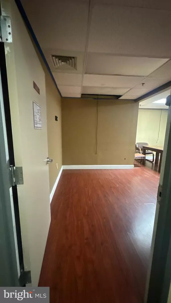 Philadelphia, PA 19131,3900 FORD RD #SUITE 14A