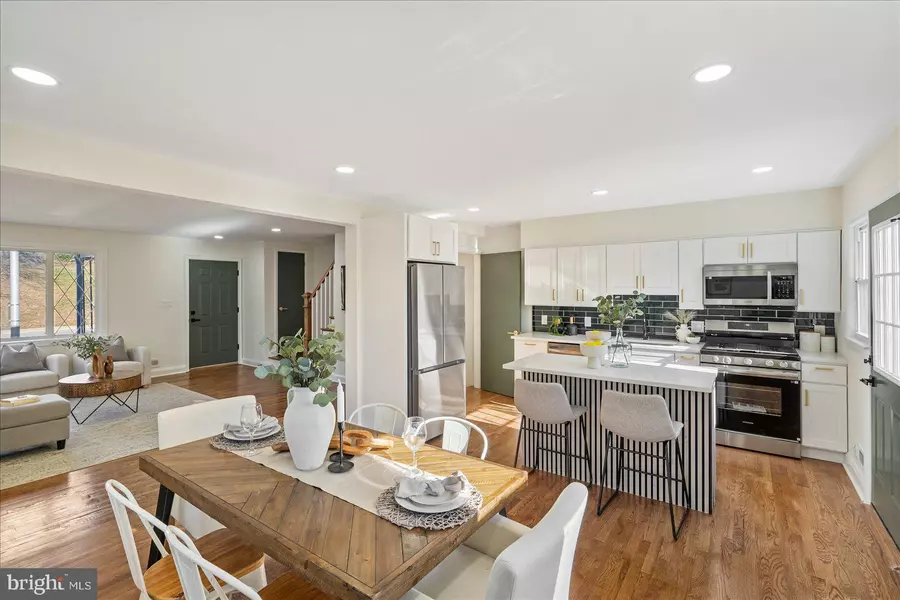 1009 E NORTHERN PKWY, Baltimore, MD 21212