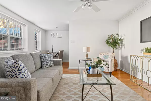 Ardmore, PA 19003,383 LAKESIDE RD #105