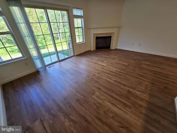 Doylestown, PA 18902,4168 SIGNATURE DRIVE