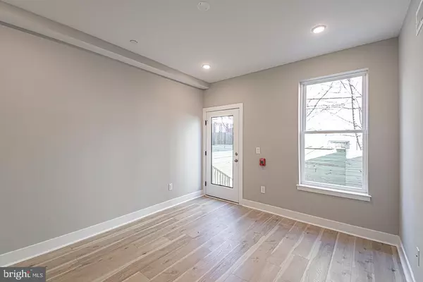 Philadelphia, PA 19143,715 S 51ST ST #UNIT 1