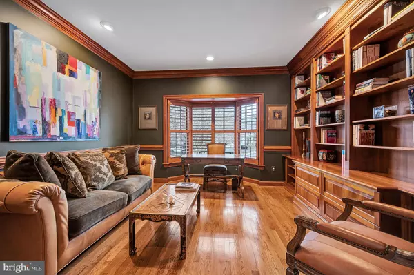 Potomac, MD 20854,10918 BELLS RIDGE DR