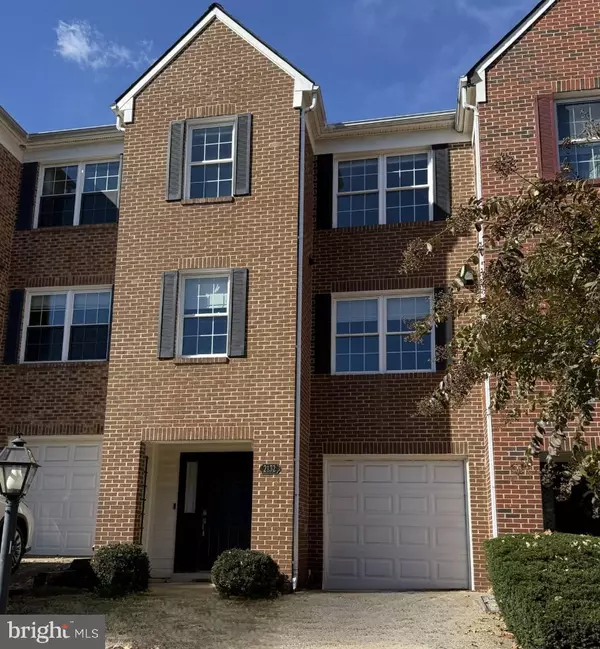 2132 HUTCHISON GROVE CT, Falls Church, VA 22043