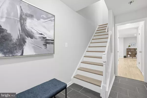 Falls Church, VA 22043,2132 HUTCHISON GROVE CT