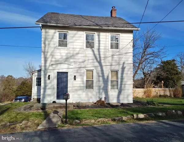 2585 REDINGTON RD, Hellertown, PA 18055