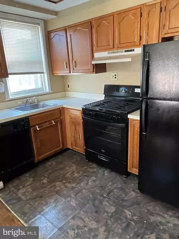 Jenkintown, PA 19046,615 WEST AVE #2ND FLOOR