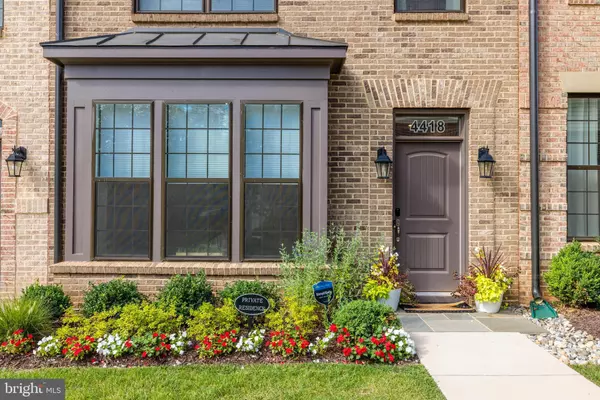 Fairfax, VA 22033,4418 FAIR LAKES CT