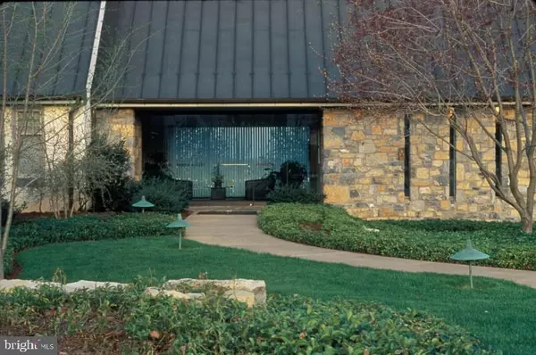 Lancaster, PA 17601,1910 HARRINGTON DR