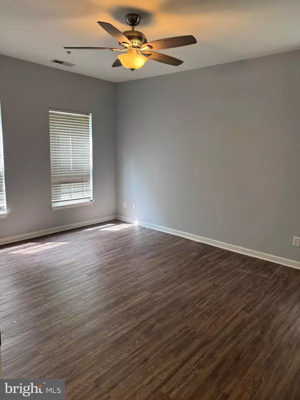 Salisbury, MD 21804,2003 WHISPERING PONDS CT #1C