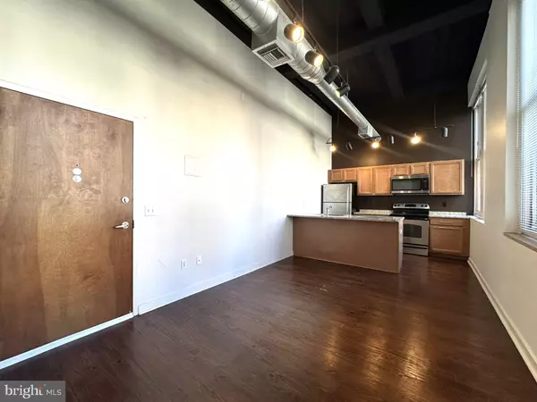 Philadelphia, PA 19102,1510 CHESTNUT ST #902