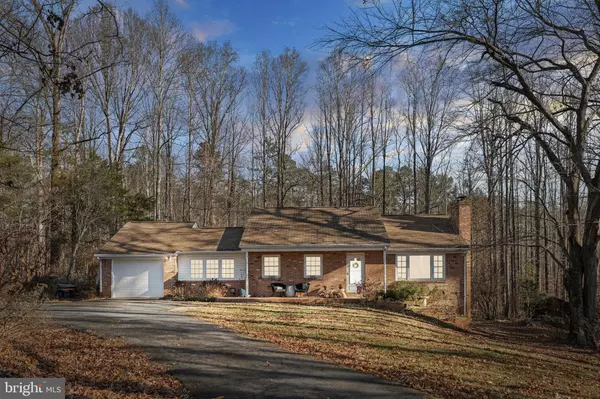 161 PERSIMMON, Madison, VA 22727