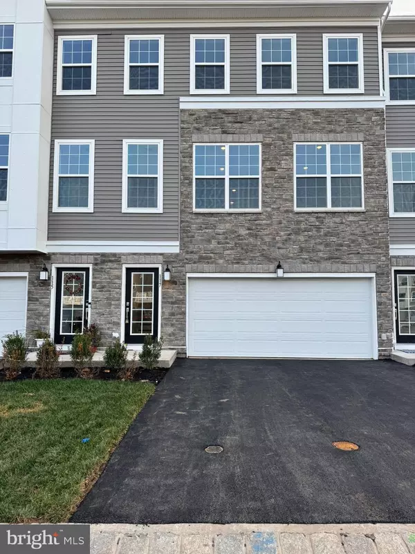 117 FRED CLARK DR, Pennington, NJ 08534