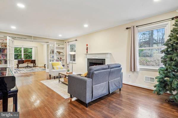 Princeton, NJ 08540,294 MOUNT LUCAS RD