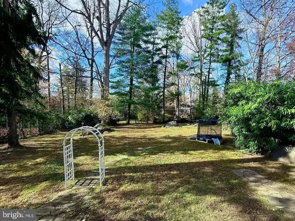 Princeton, NJ 08540,294 MOUNT LUCAS RD