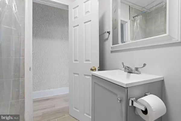 Baltimore, MD 21217,1934 W LAFAYETTE AVE