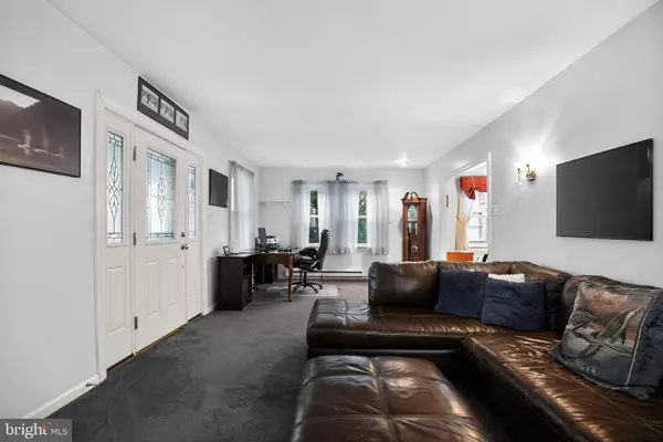 Glenside, PA 19038,342 CRICKET AVE