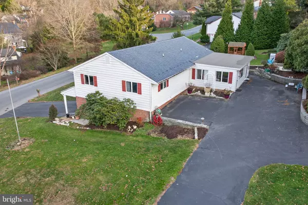 Lancaster, PA 17603,2210 BERKSHIRE RD