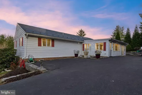 Lancaster, PA 17603,2210 BERKSHIRE RD