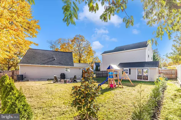 Arnold, MD 21012,817 BARRETT AVE