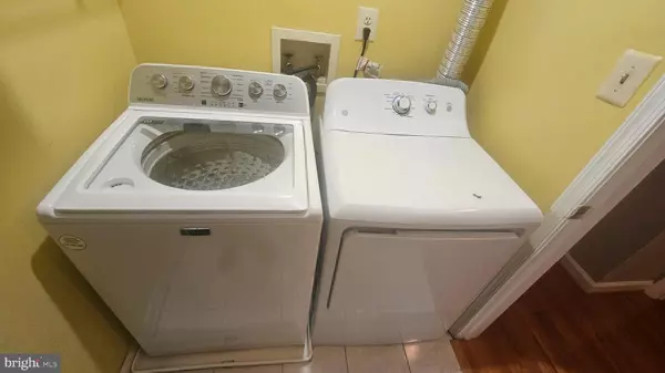 Woodbridge, VA 22192,12131 SALEMTOWN DR