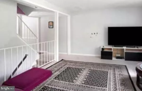 Alexandria, VA 22309,7916 CENTRAL PARK CIR