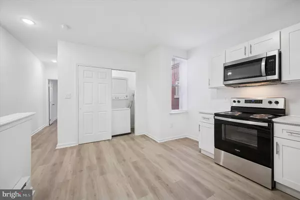 Philadelphia, PA 19133,1225 W SILVER ST #2