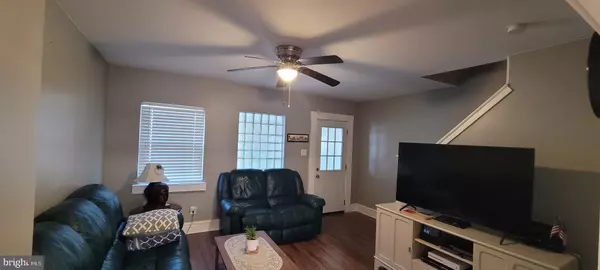 Philadelphia, PA 19148,1022 W OREGON AVE