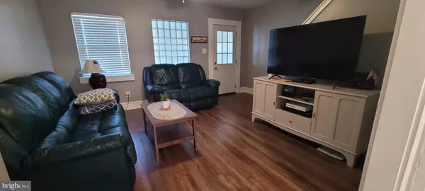 Philadelphia, PA 19148,1022 W OREGON AVE