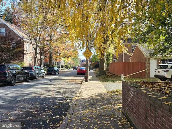 Wilmington, DE 19802,602 W 19TH ST