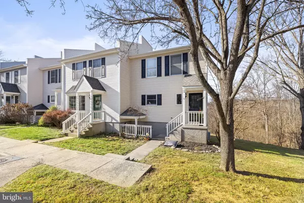 Middleburg, VA 20117,17 STONEWALL CT