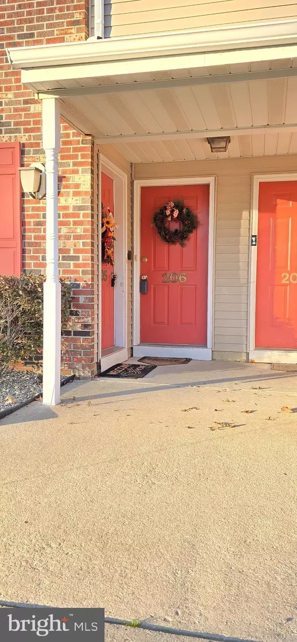 Moorestown, NJ 08057,206 CRIDER AVE