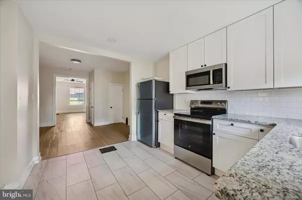 Philadelphia, PA 19151,6002 W THOMPSON ST