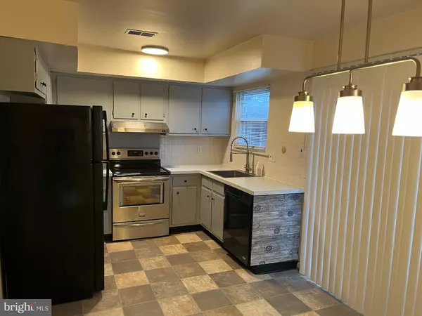 Fort Washington, PA 19034,415 FORT WASHINGTON AVE