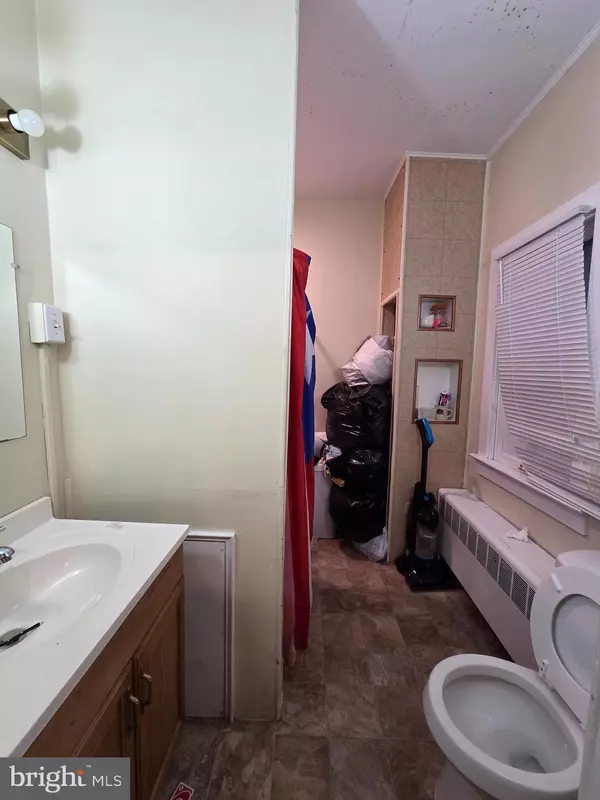 Reading, PA 19604,701 N 11TH ST